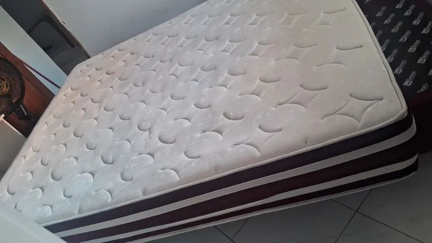 Cama queen