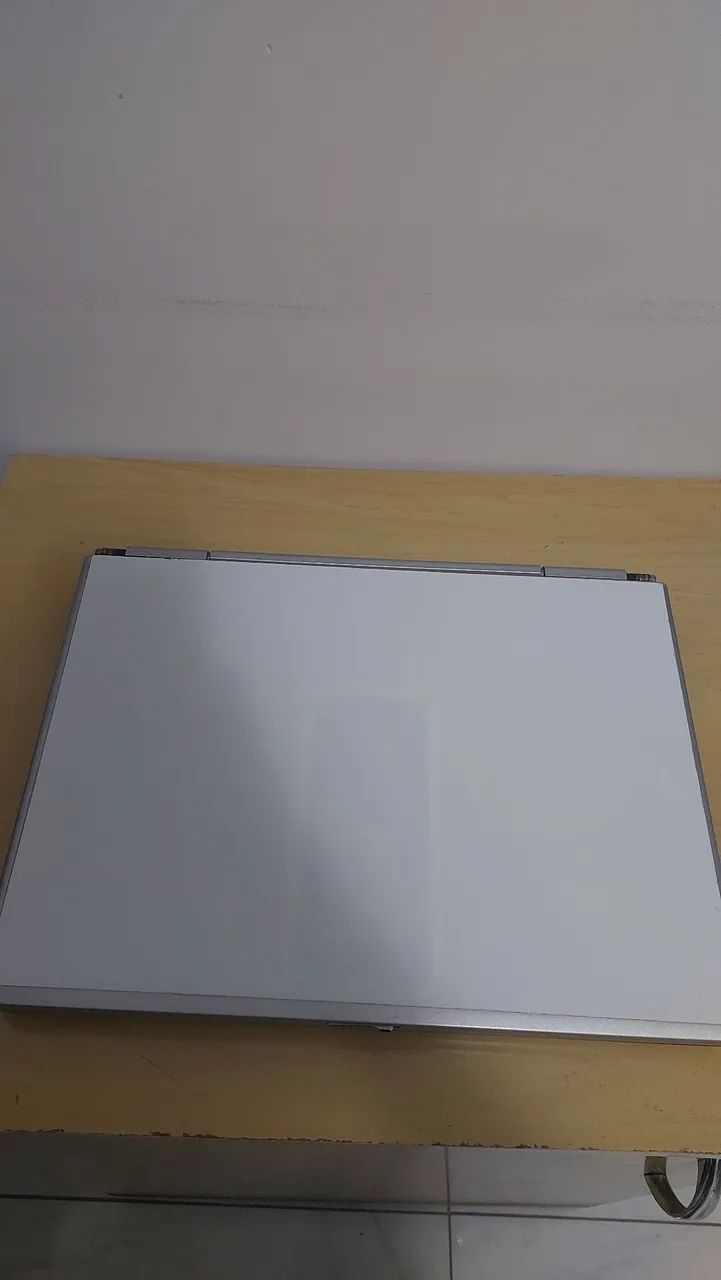 Notebook Itautac Para Reparo (Liga mas não da video) - Foto 3