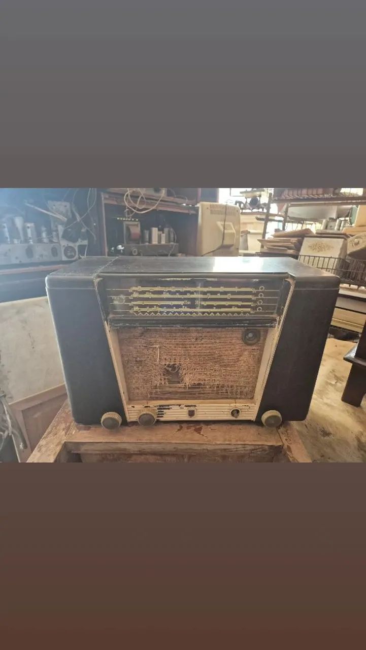 Rádio antigo 