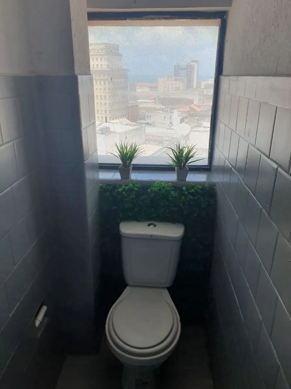 R$ 440,00 SALA NO CENTRO  - Foto 3