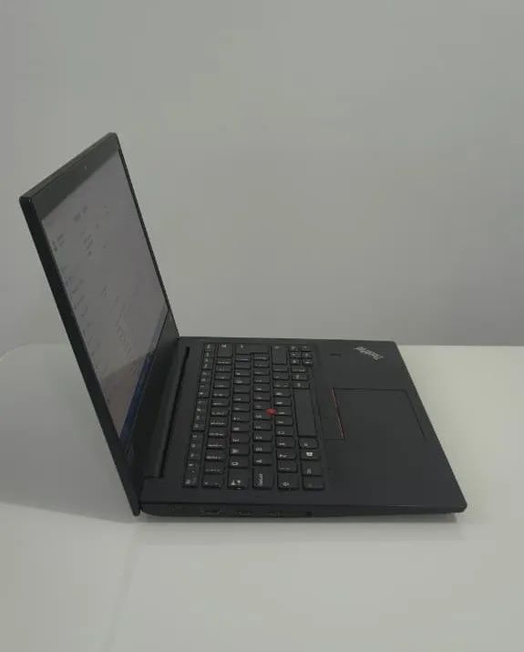 Notebook Lenovo E480 - Foto 3