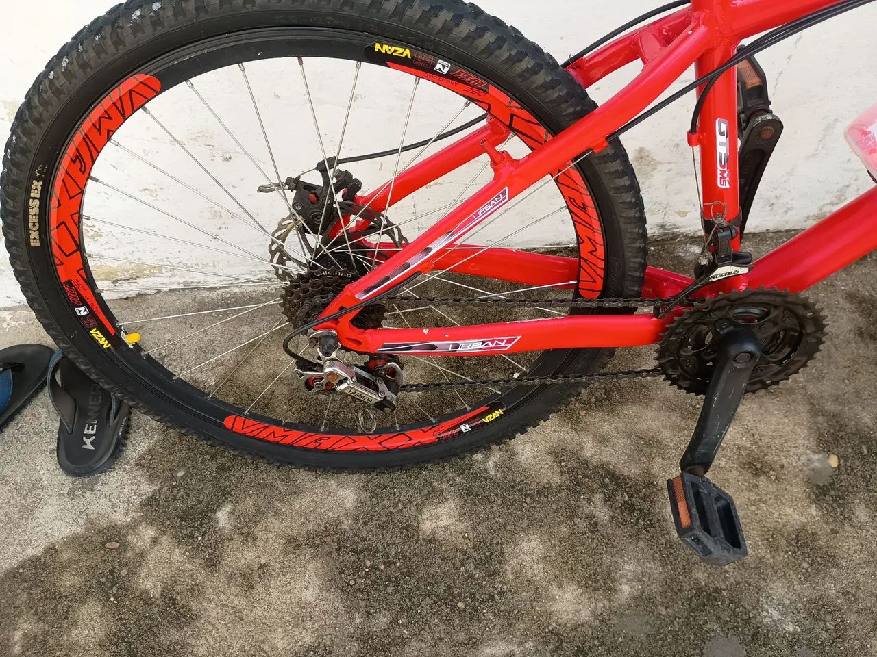 Bicicleta aro 26 com 21 marchas e freio a disco - Foto 3