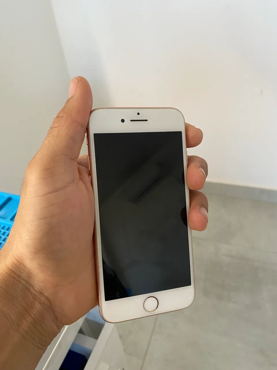 IPhone 8 pra vender? 64gb - 100%? - ótimo estado  - Foto 2