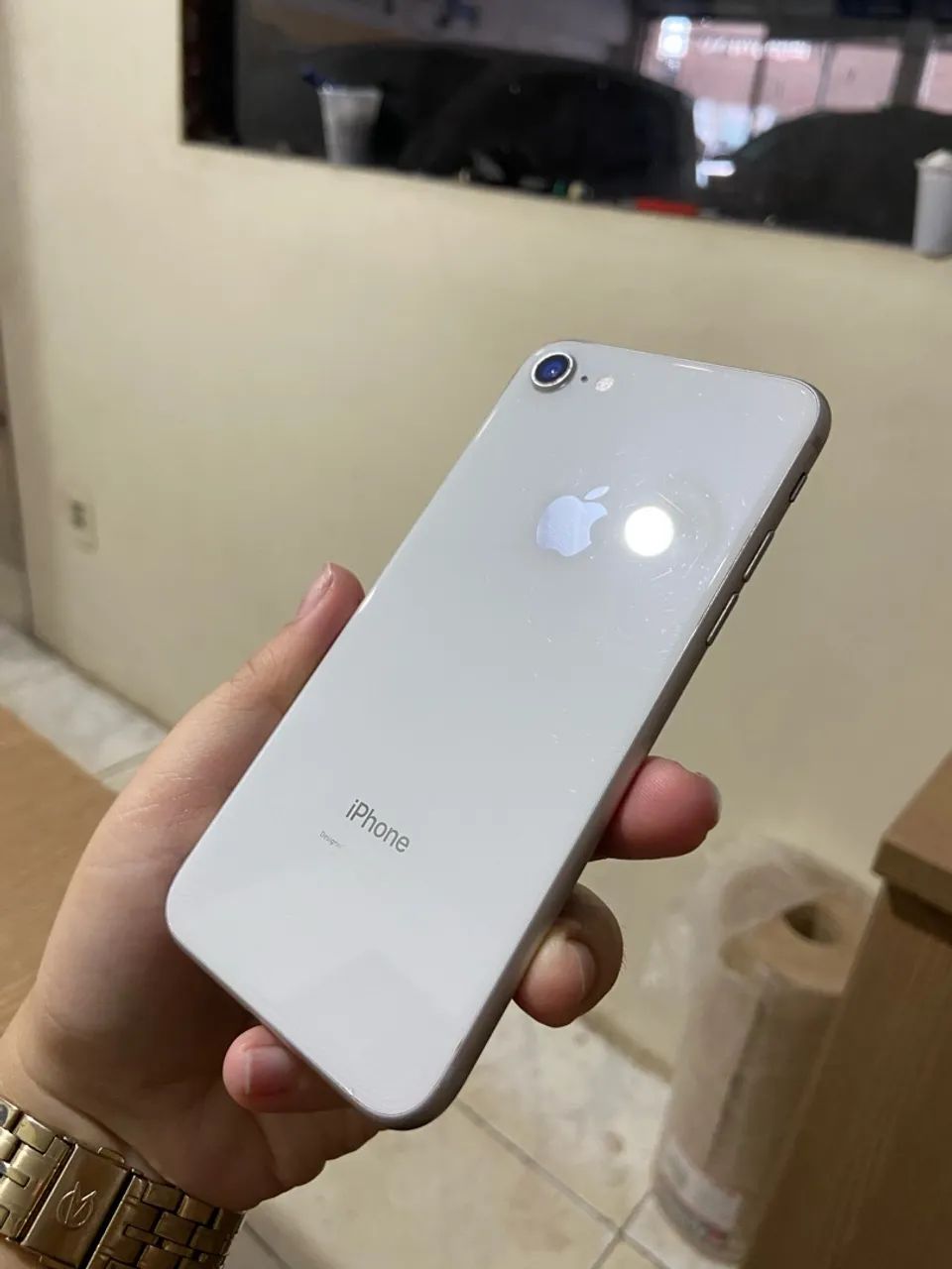 iPhone 8