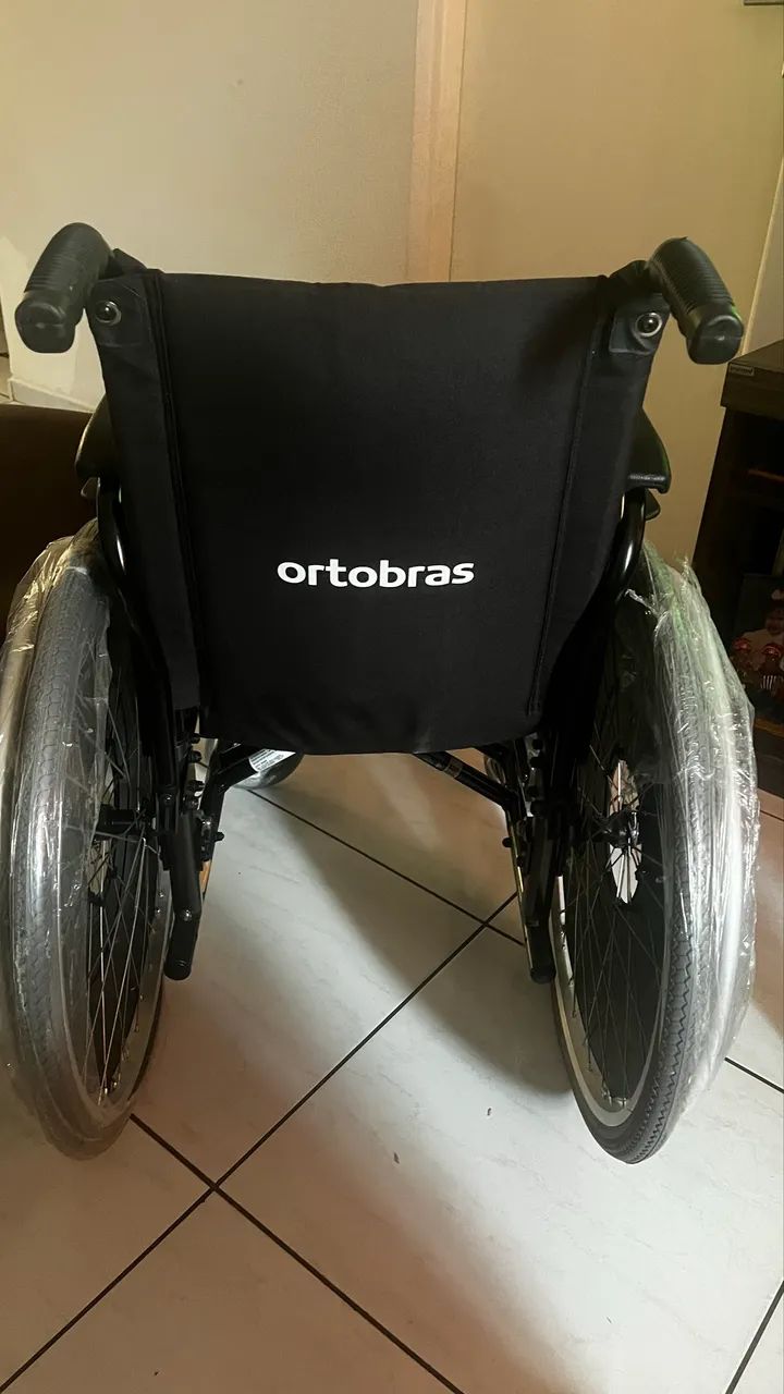 Cadeira de rodas ortobras com assento balance - Foto 2