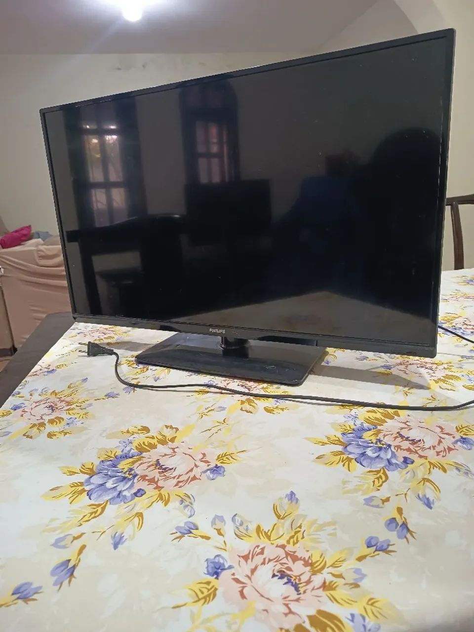TV Philips 32 polegadas - não é SMART - Foto 3