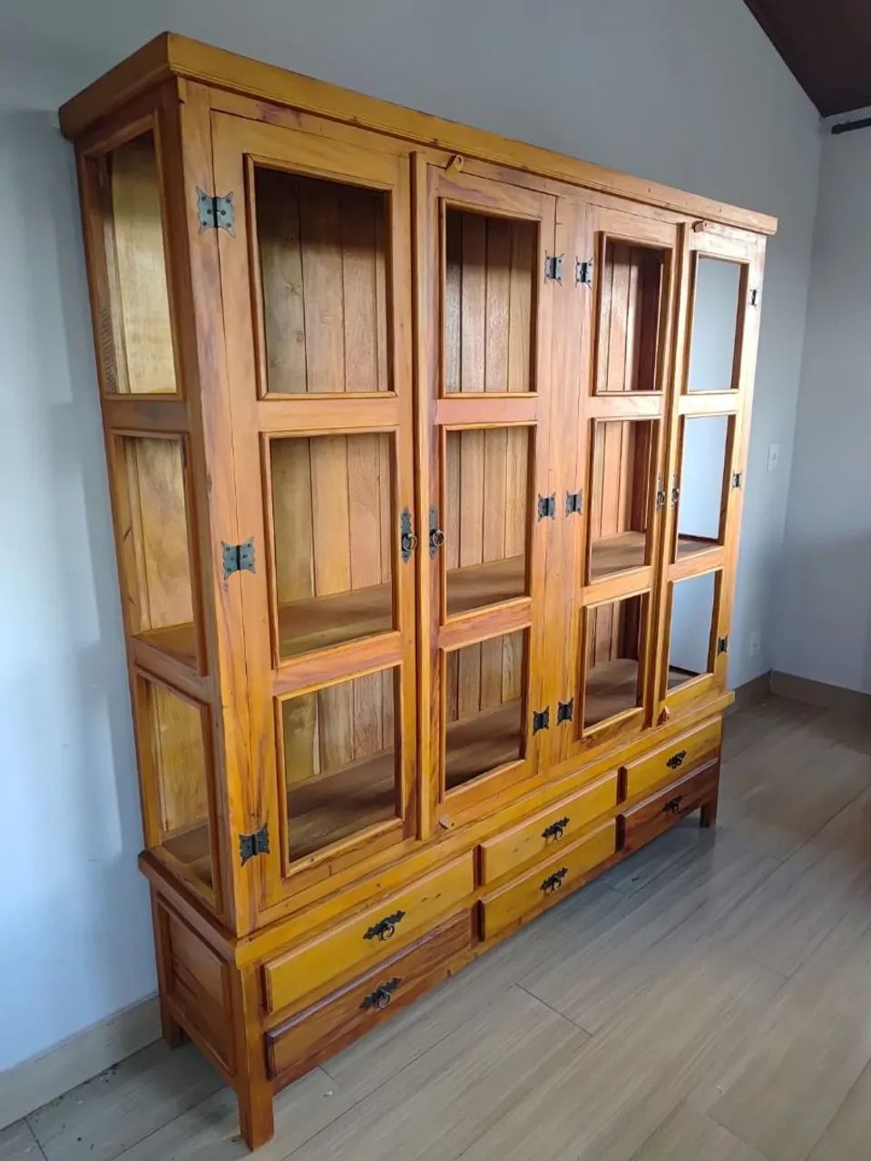 Cristaleira  - Foto 2