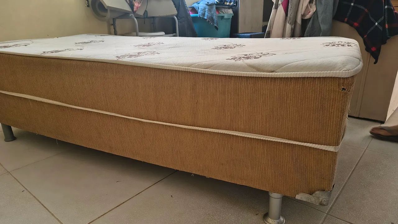 CAMA DE SOLTEIRO. APENAS PARA RETIRADA. - Foto 2