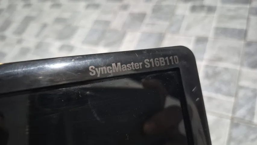 Monitor Samsung LED SyncMaster S16B110 Funcionando bem Zona Leste Metro Patriarca - Foto 2