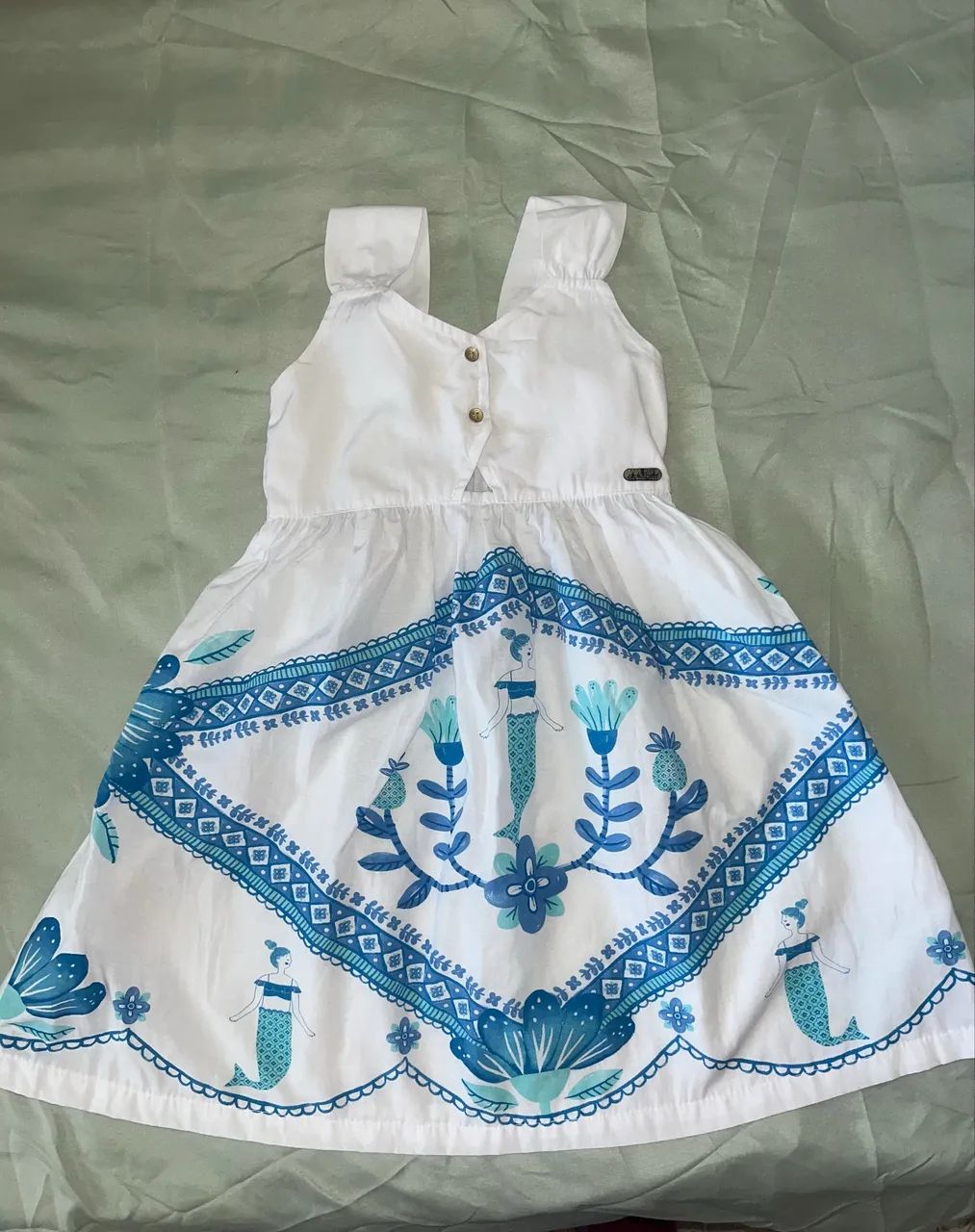 Dupla de vestidos infantis 
