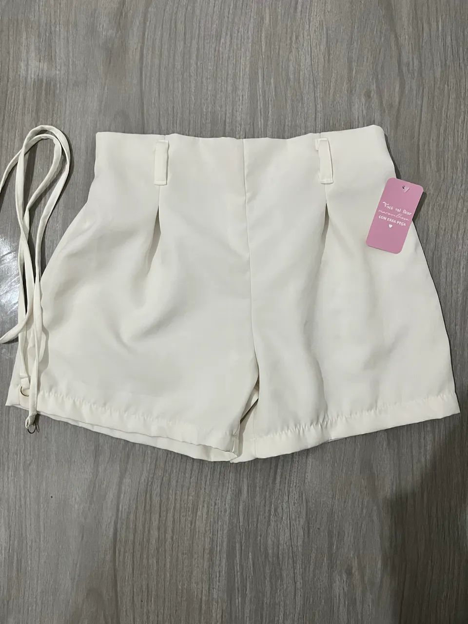 Short com cintinho 