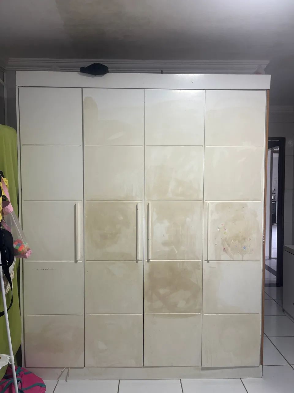 Guarda roupa branco 4 portas  - Foto 2