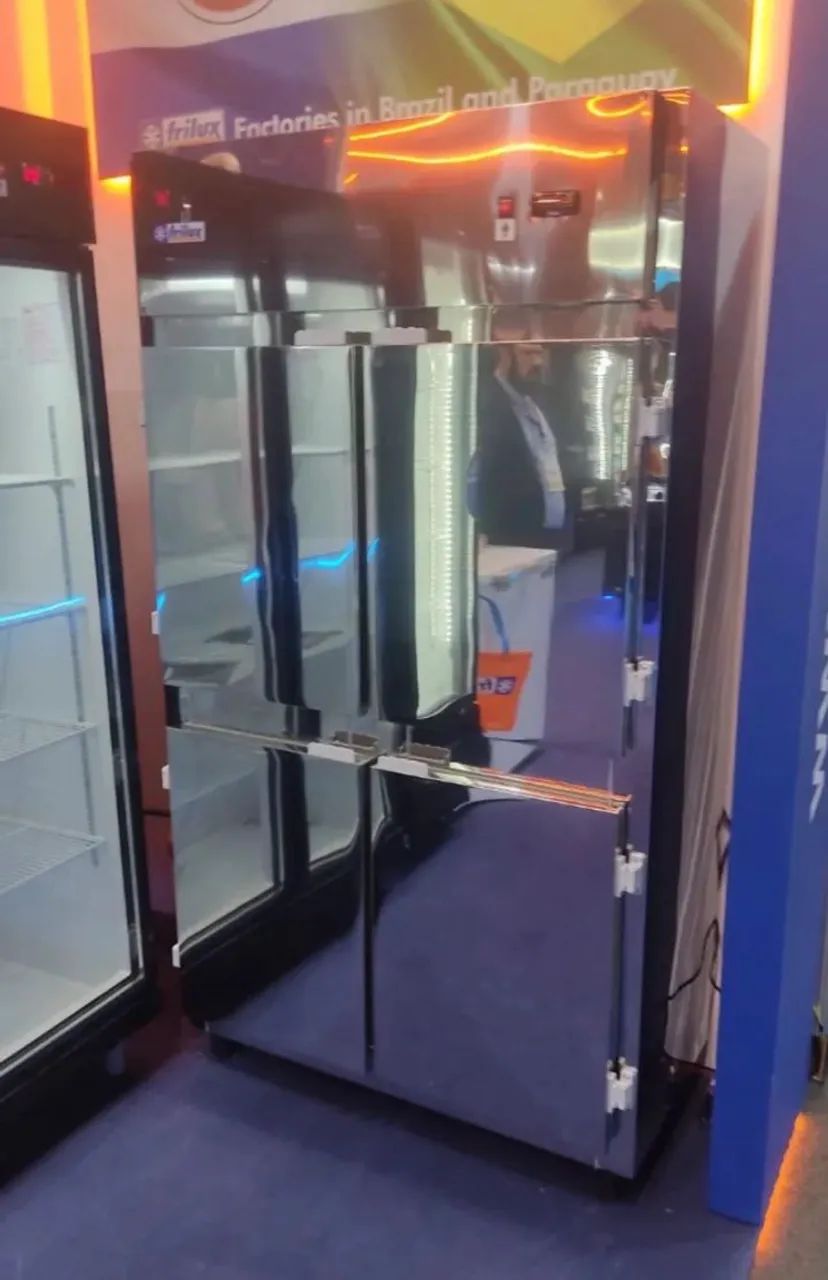 Geladeira inox 4 portas 