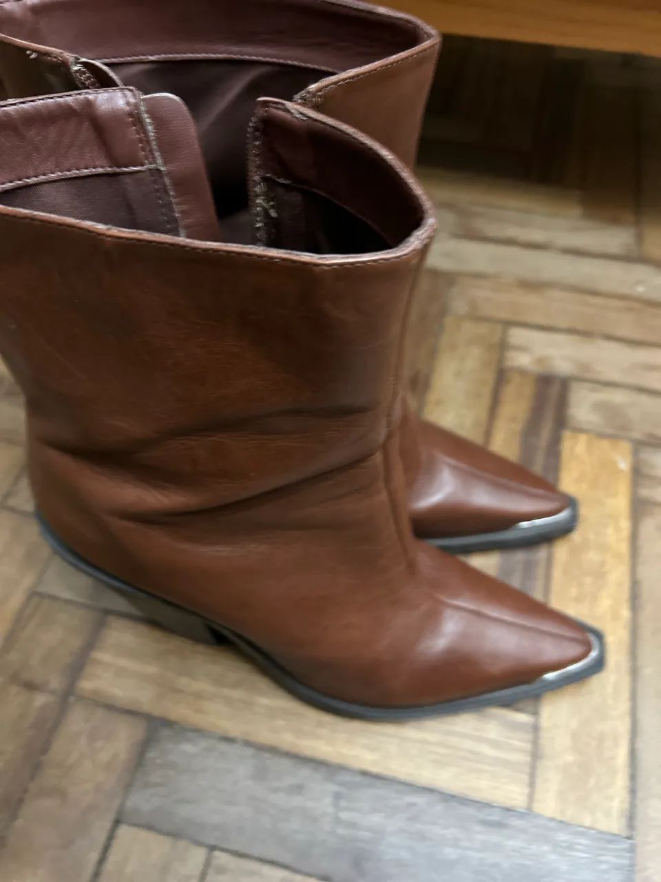 Bota Arezzo TAM 39 - Foto 5