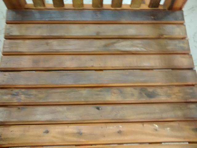 Cadeira de Balanço de Peroba Rosa - Foto 4