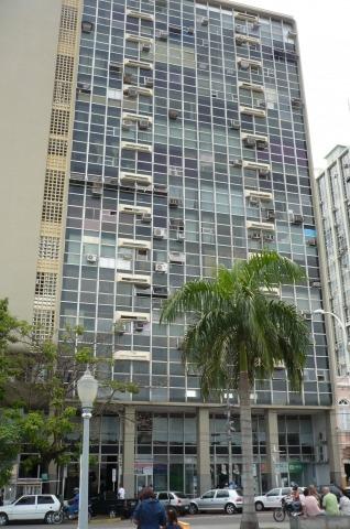 Sala Comercial no Centro (em frente a Praça São Salvador) - Ed. Cidade de Campos