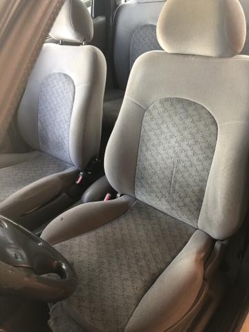 Ford Escort 1.8 completo - Foto 2