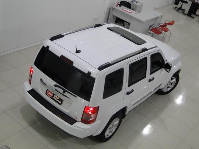 Jeep Cherokee Limited 3.7 4x4 V6 12V Aut - Foto 11