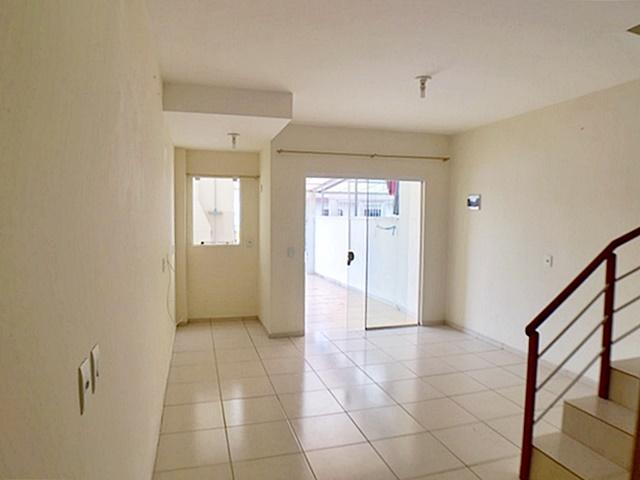 Casa à venda com 2 dormitórios em Espinheiros, Joinville cod:10295