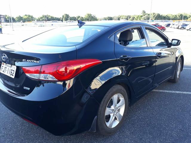 Vendo ou Troco Elantra Flex 2.0 2013 com multimídia - Foto 3