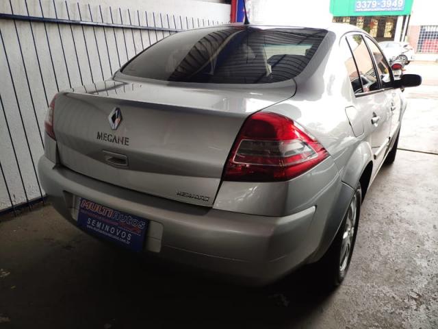 RENAULT MEGANE SEDAN DYNAMIQUE 1.6 16v(Hi-Flex) 4p - Foto 5