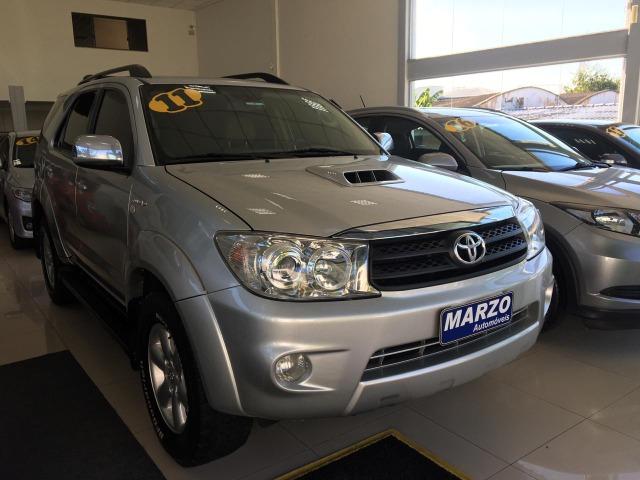 Hilux SW4 2011 automática diesel caminhoneta de apenas dois donos