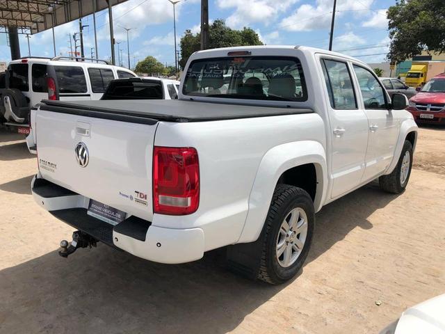 AMAROK TRENDLINE 2014 automática - Foto 3