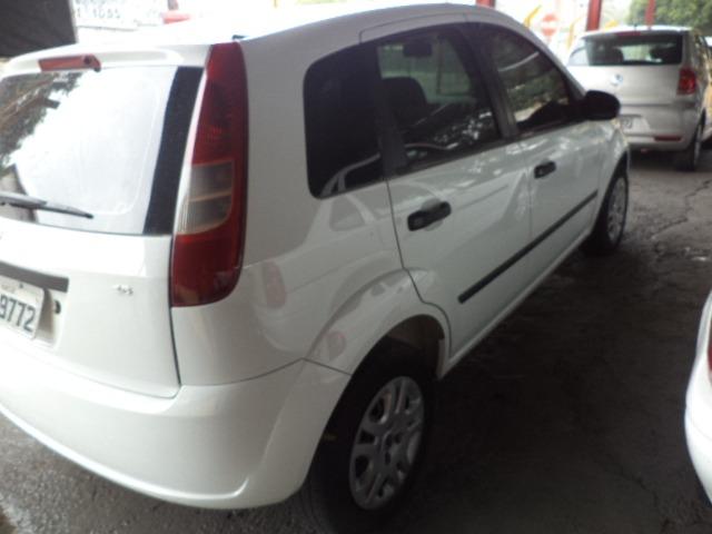 Fiesta Hatch 1.6 Flex Completo - Foto 4