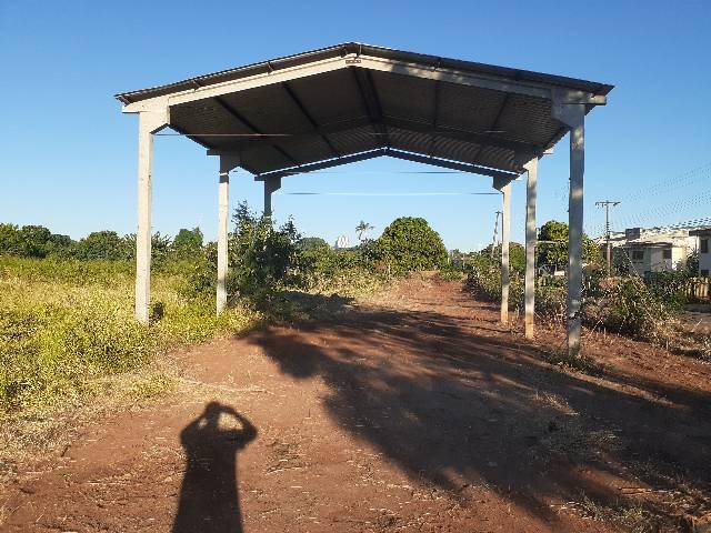 Barracão coberto 90m², vendo parcelo no cartão aceito carro e moto no negócio - Foto 2