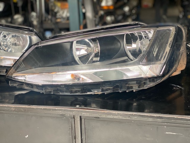 Par Farol Jetta 2011 2012 2013 2014 2015 2016 original sem detalhes Último par em estoque  - Foto 4
