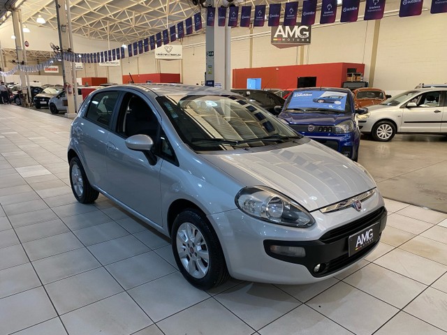 FIAT PUNTO ATRACTIVE 1.4 2013