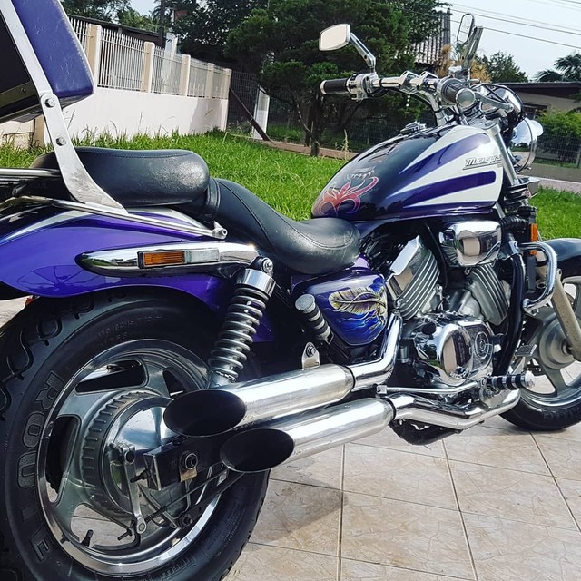 HONDA MAGNA 750 4CC