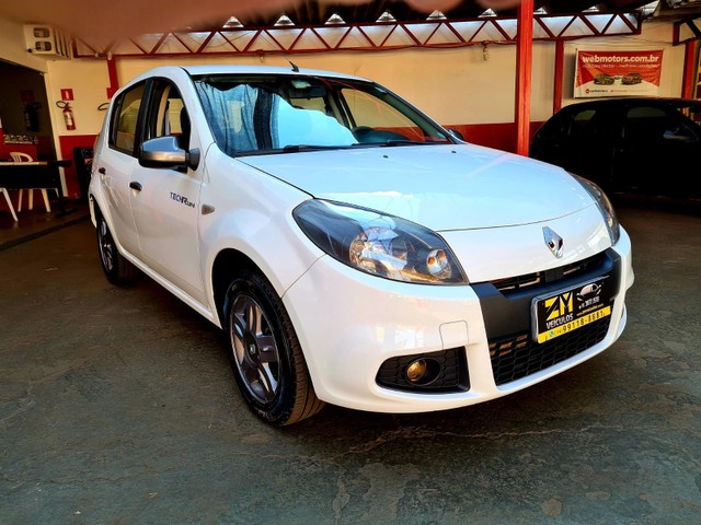 RENAULT SANDERO EXPRESSION 1.0 COMPLETO