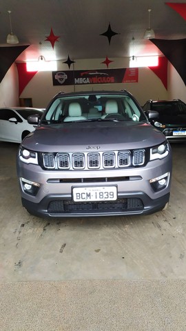 JEEP COMPASS LONGITUDE ANO 2018