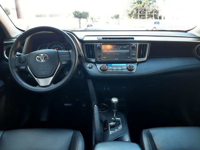 Toyota RAV4 2015 - Foto 17
