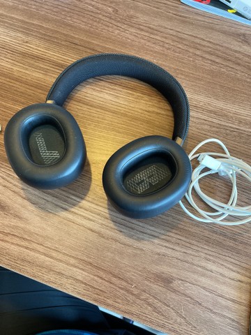 Fone de ouvido over-ear sem fio JBL Live 650 BTNC preto - Áudio, TV, vídeo  e fotografia - Jacarepaguá, Rio de Janeiro 1007619888 | OLX