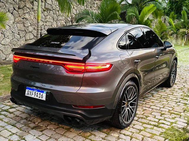 Porsche Cayenne à venda no RJ