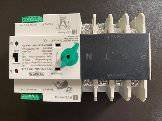 Chave Transferência Gerador Automática e Manual 125A 380V/220V 4P - Foto 6