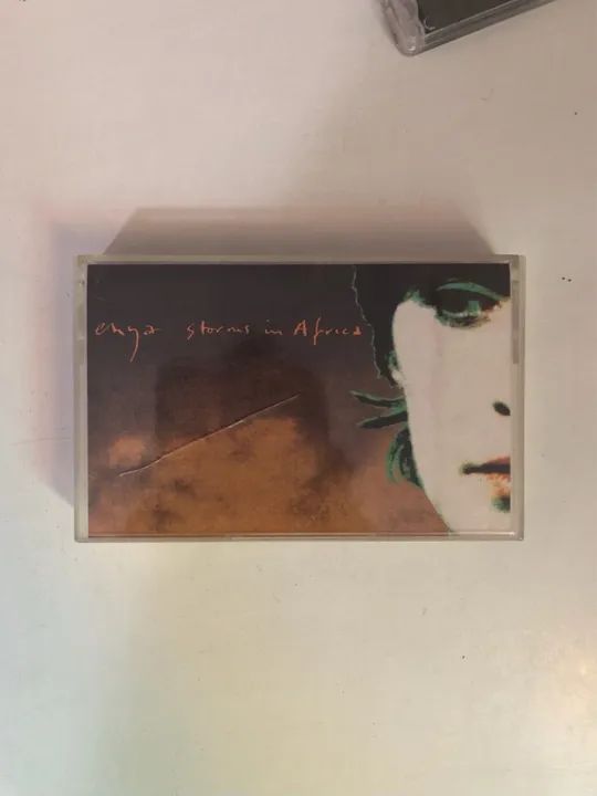 Fita K7 Enya - Storms In Africa (1988) - Foto 5