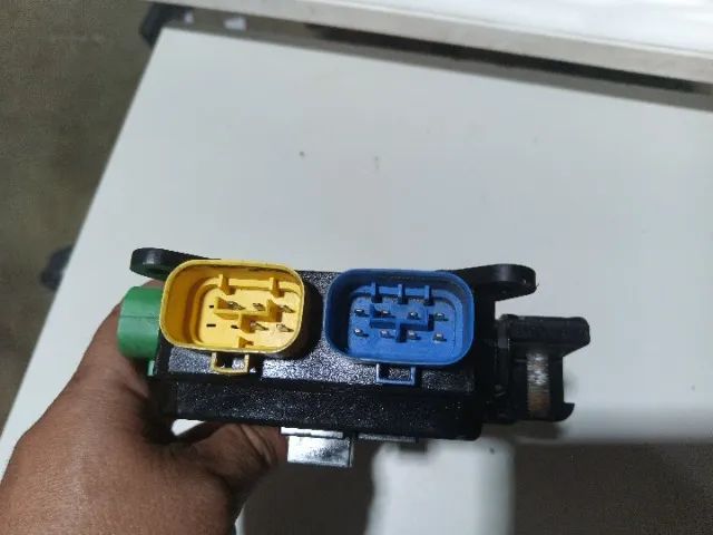 Caixa de fusíveis CAT 416E p/n 247-8199 - Foto 4