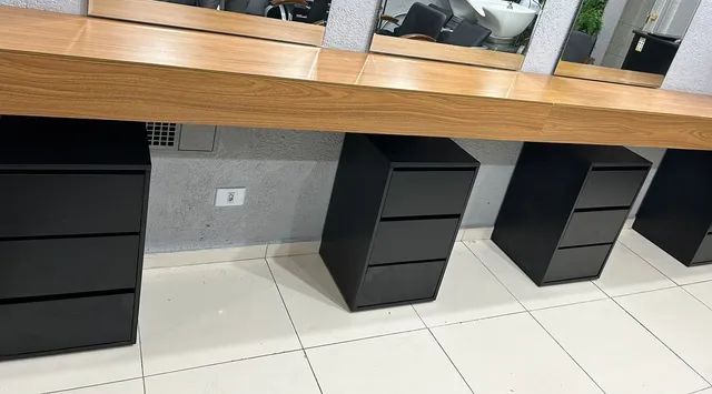 BANCADA TODA EM  MDF FREIJO  - Foto 2