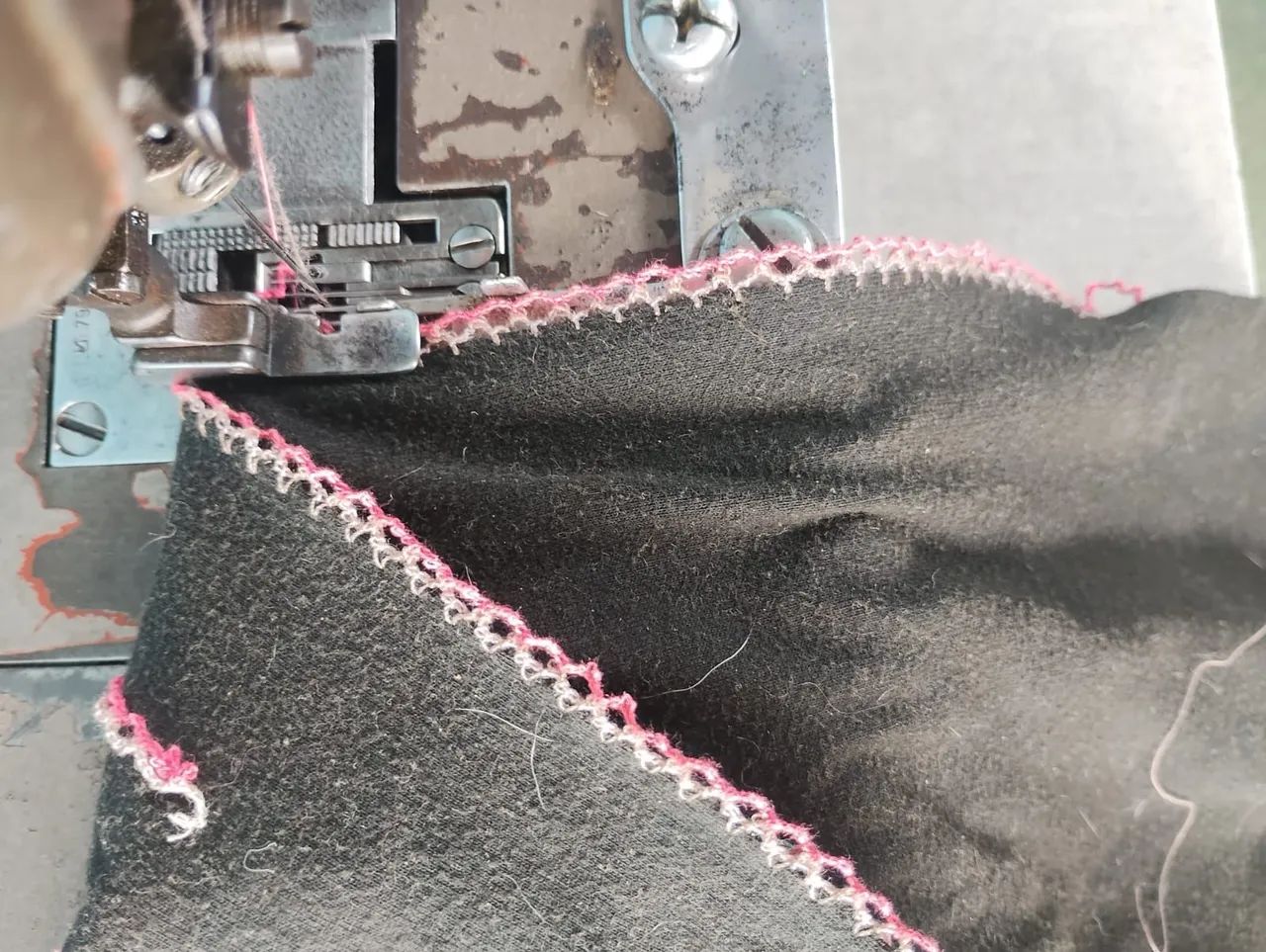 Picueta Máquina de costura  - Foto 5