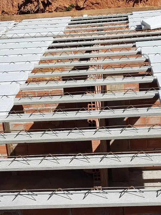 Laje treliçada de isopor ou tijolos - Foto 2