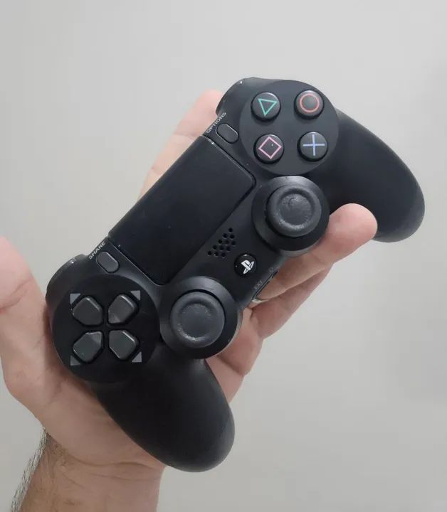 Controle DualShock PS4 (Original/Com defeito)