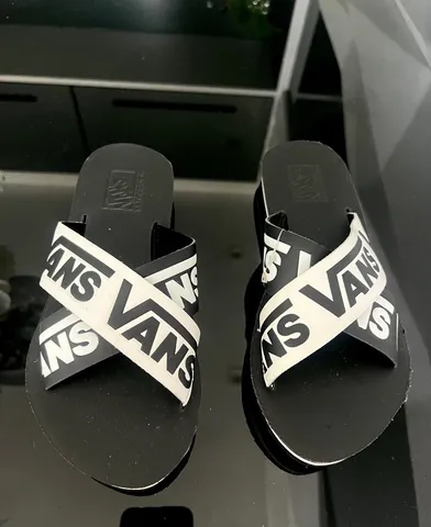Chinelo da marca Vans original novo, nunca usado tamanho 35
