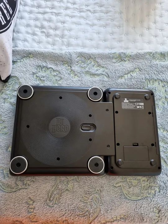 Turntable DJ Hero sem o transmissor - Foto 2