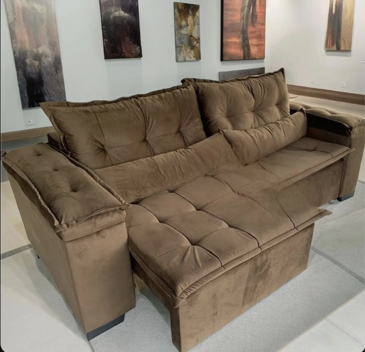 Sofa retratil em sued veludo marrom