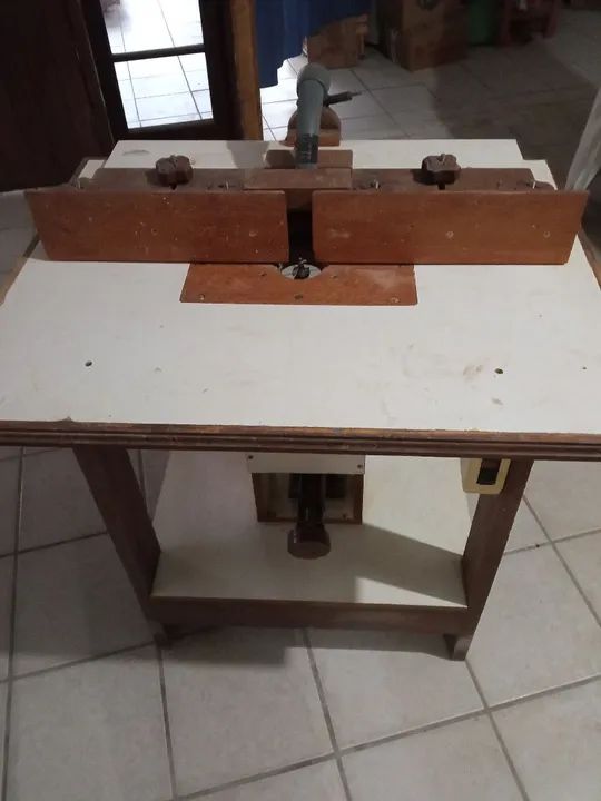 Tupia de bancada . Leia todo o anúncio.