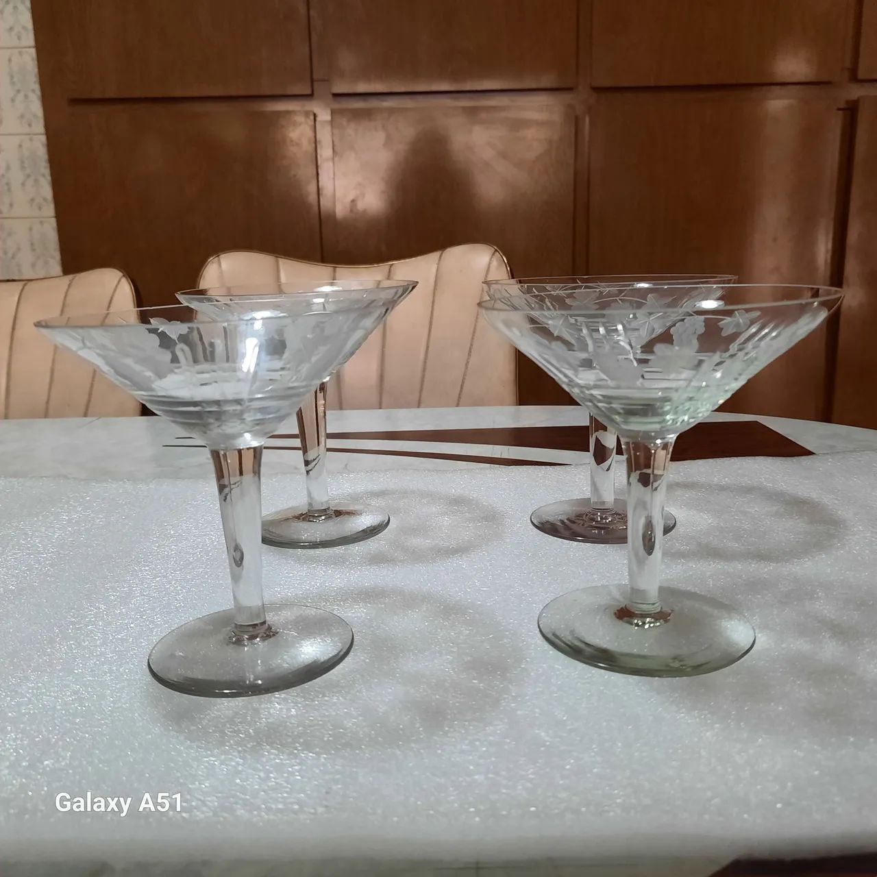 Jogo 4 Taças de Cristal lapidadas de origem europeia antigas decada 20 Raridade. - Foto 2