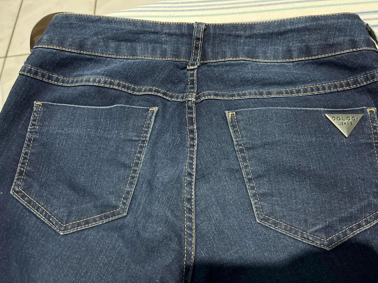 Calça jeans colcci tam 38 - Foto 2